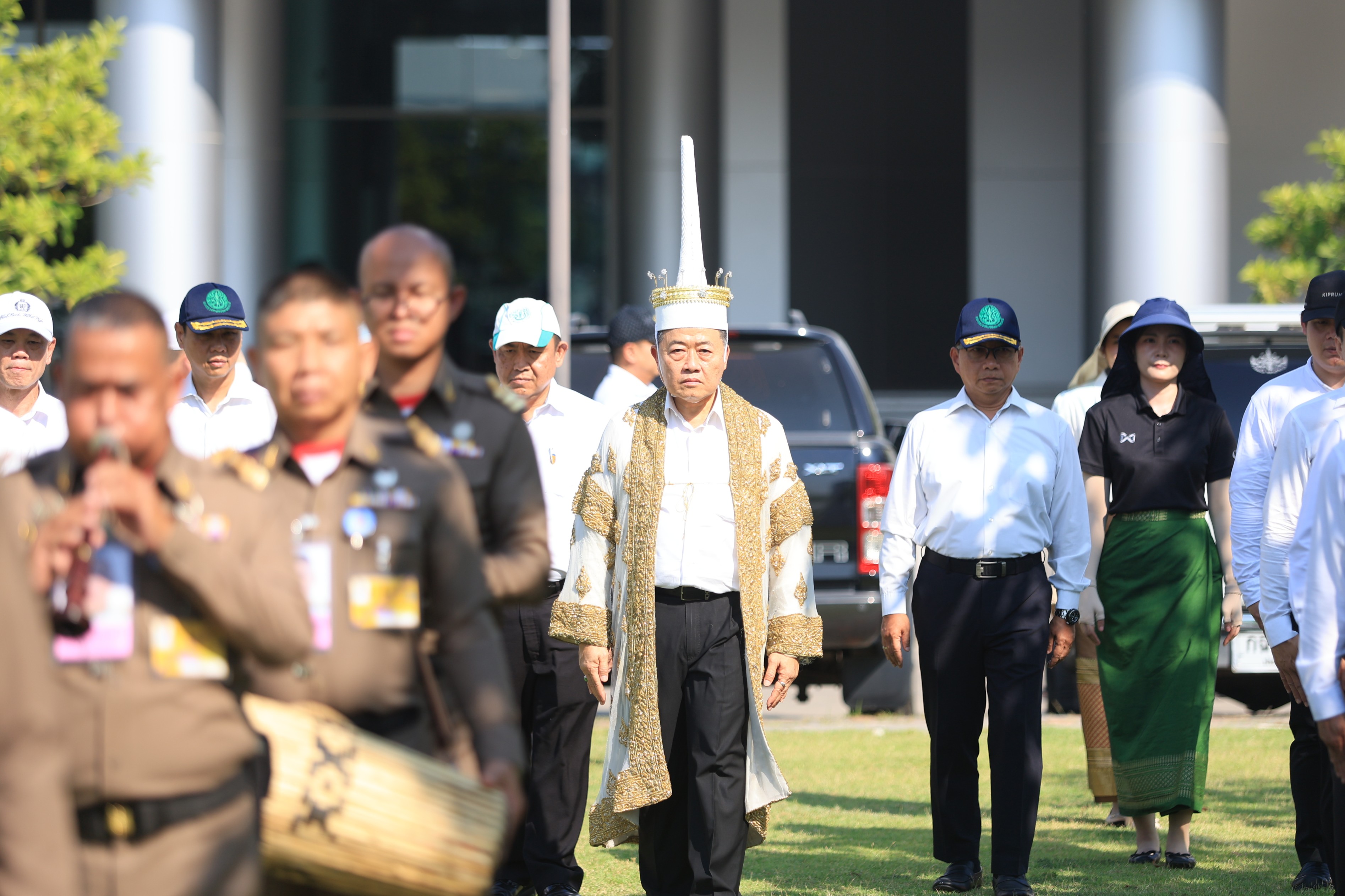 title - ส.ป.ก. ร่วมฝึกซ้อมริ้วขบวนอิสริยยศ ในพระราชพิธีพืชมงคลจรดพระนังคัลแรกนาขวัญ ประจำปี 2569 (ซ้อมกรณีพิเศษ ครั้งที่ 2)